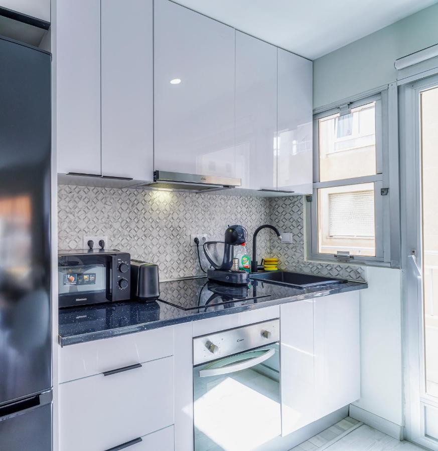 Palangre Beach Apartment Торрев'єха Екстер'єр фото
